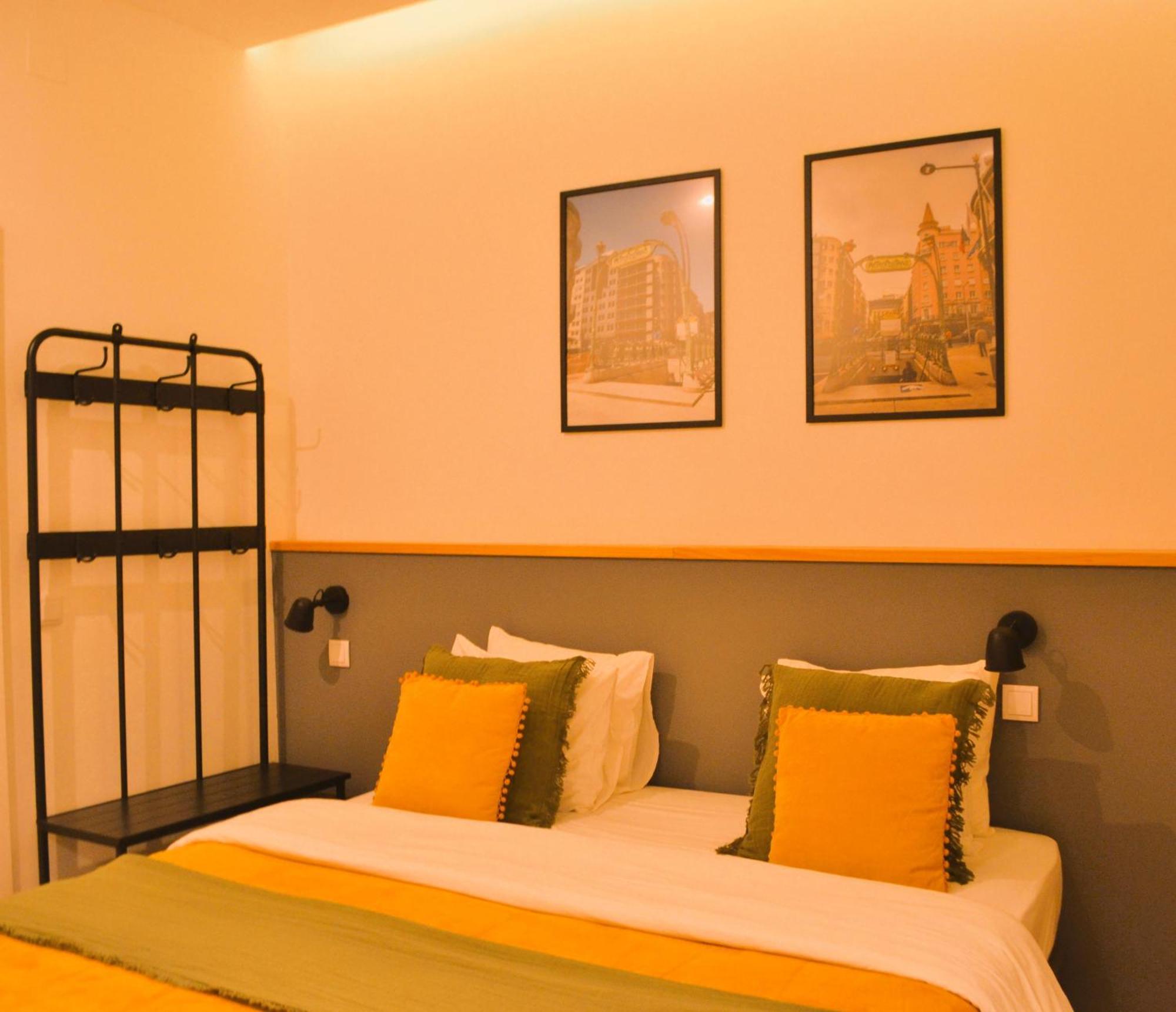 Feeling Parque 56 Guest house